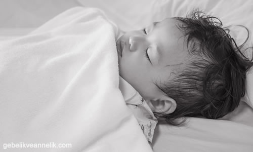 Bebeklerdeki Klinefelter Sendromu Belirtileri