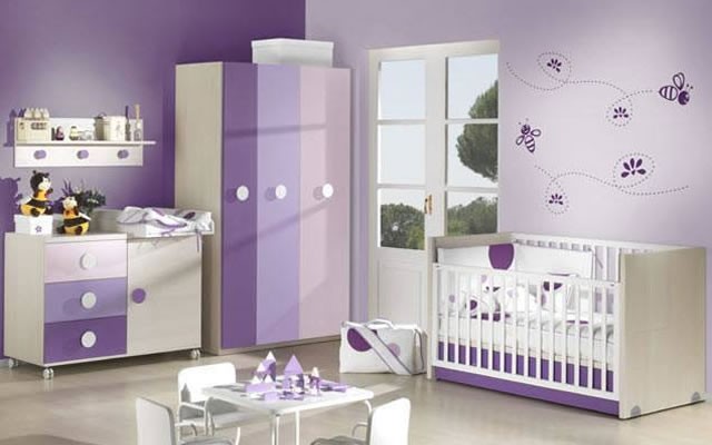 Mor Renk Bebek Odası Dekorasyonu
