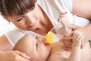 Bebeğe Su Vermeye Ne Zaman Başlanmalı?