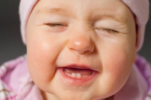 Bebeklerin Diş Çıkarma ve Diş Gelişim Süreci