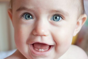 Bebeklerin Süt Dişleri Ne Zaman Çıkar?
